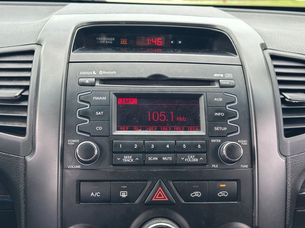 2013 Kia Sorento 2WD 4dr I4 LX - 23068417 - 22