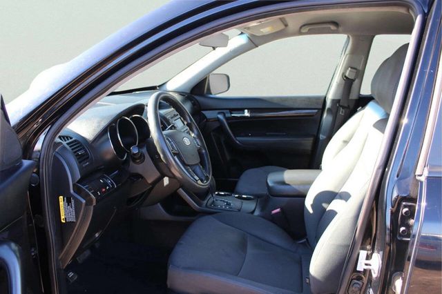 2013 Kia Sorento AWD 4dr V6 LX - 22971664 - 8