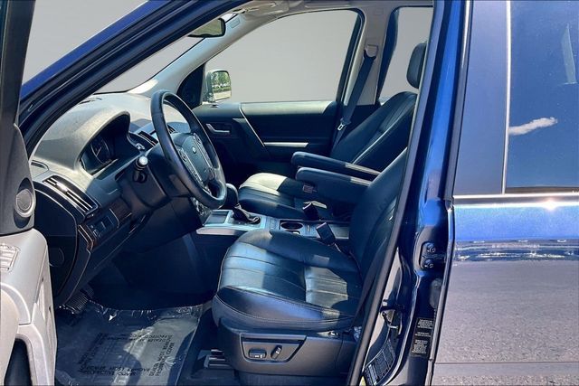 2013 Land Rover LR2 Base - Photo 6