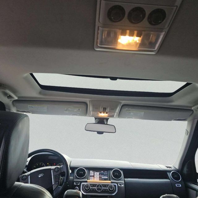 2013 Land Rover LR4 4WD 4dr LUX - 22966039 - 9