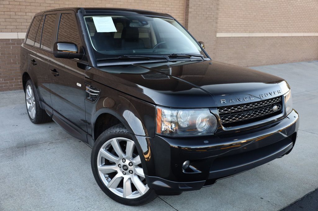2013 Land Rover Range Rover Sport HSE photo 4