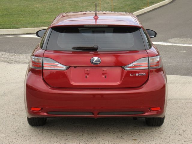 2013 Lexus CT 200h 5dr Sedan Hybrid - 22933838 - 13