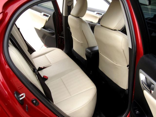 2013 Lexus CT 200h 5dr Sedan Hybrid - 22933838 - 27