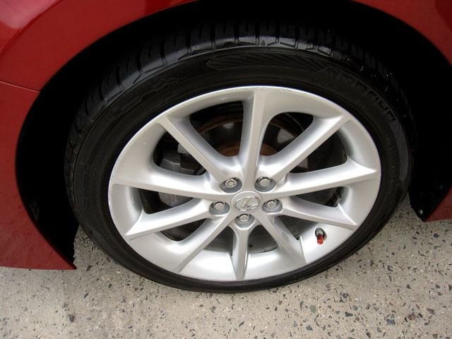 2013 Lexus CT 200h 5dr Sedan Hybrid - 22933838 - 31