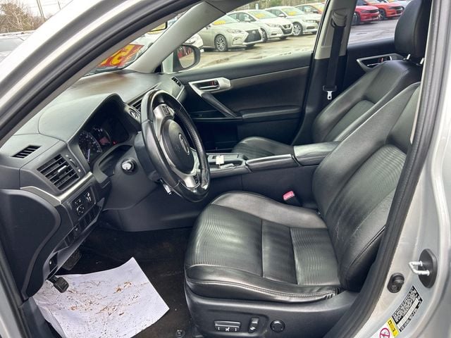 2013 Lexus CT 200h 5dr Sedan Hybrid - 22984226 - 7