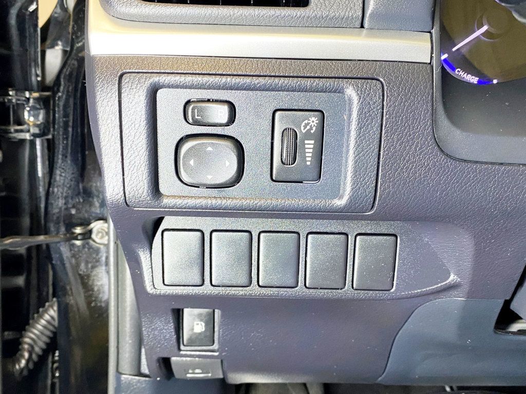 2013 Lexus CT 200h 5dr Sedan Hybrid - 22967628 - 22