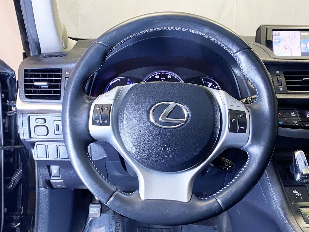 2013 Lexus CT 200h 5dr Sedan Hybrid - 22967628 - 23