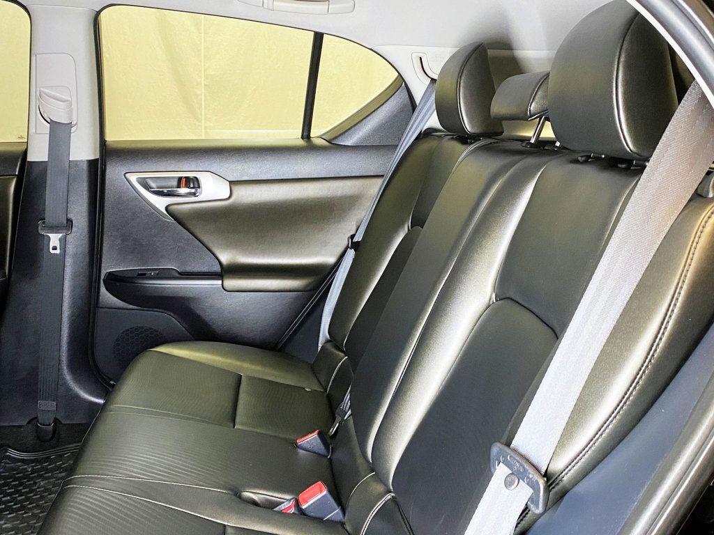 2013 Lexus CT 200h 5dr Sedan Hybrid - 22967628 - 50