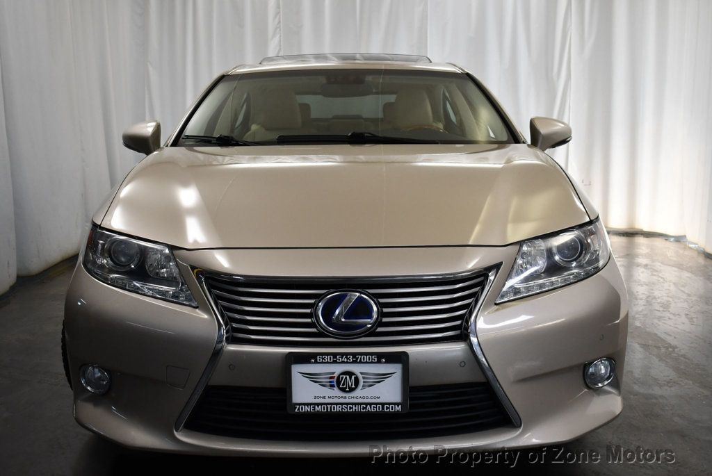 2013 Lexus ES 300h photo 53