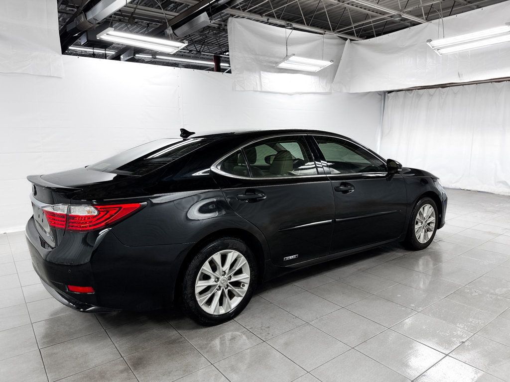 2013 Lexus ES 300h HYBRID - 22974558 - 5