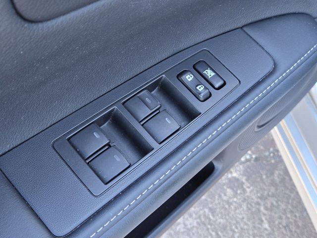 2013 Lexus ES 350 4dr Sedan - 22979537 - 14