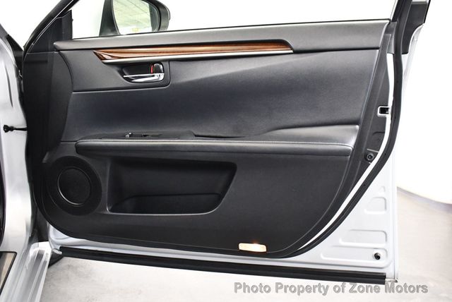 2013 Lexus ES 350 4dr Sedan - 22556852 - 10