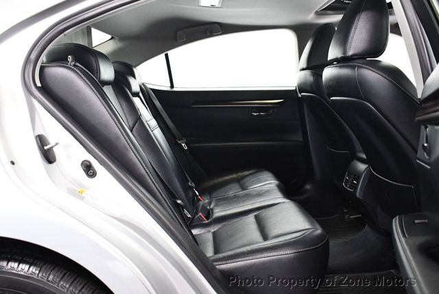 2013 Lexus ES 350 4dr Sedan - 22556852 - 15