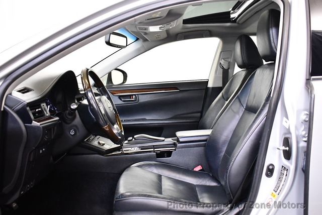 2013 Lexus ES 350 4dr Sedan - 22556852 - 5