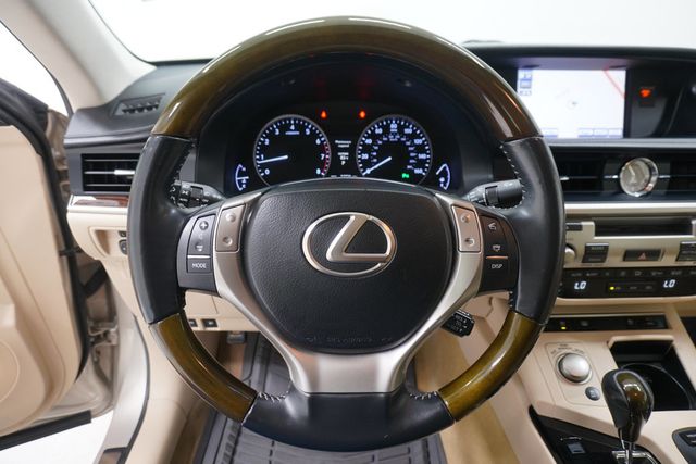 2013 Lexus ES 350 4dr Sedan - 22892690 - 13