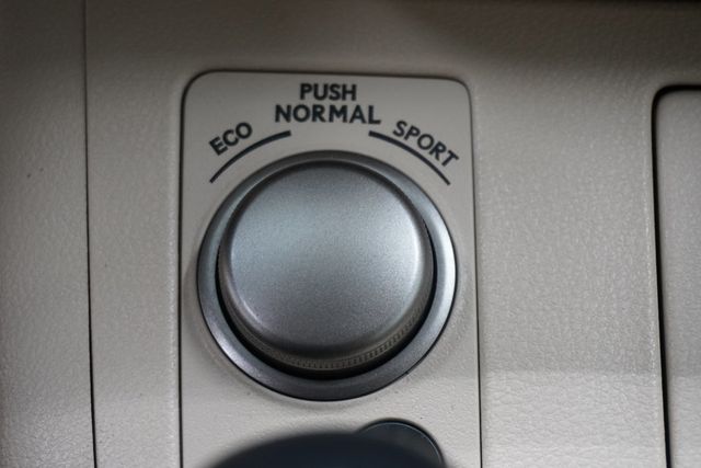 2013 Lexus ES 350 4dr Sedan - 23002296 - 22