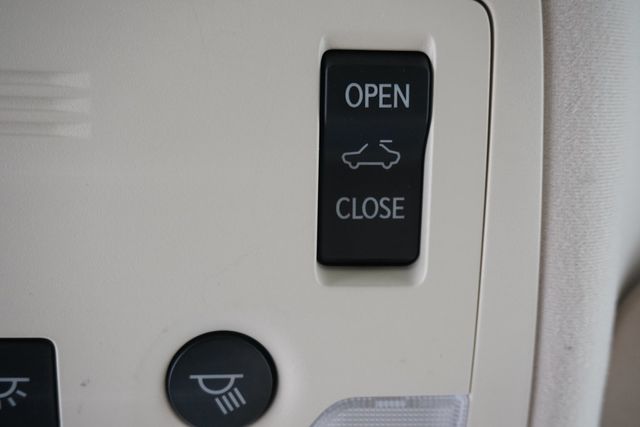 2013 Lexus ES 350 4dr Sedan - 23002296 - 27