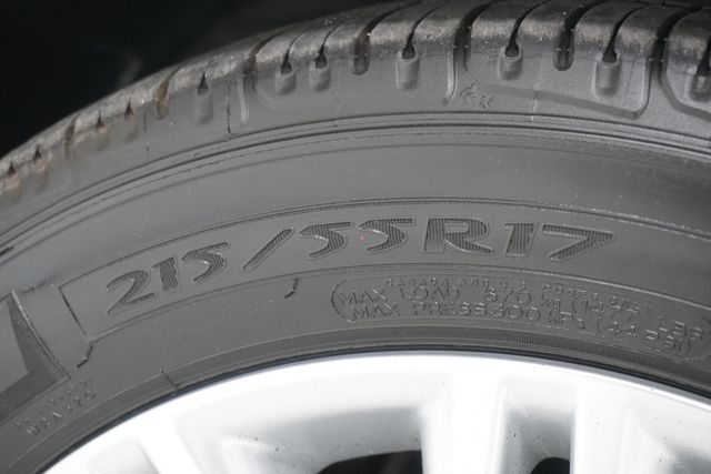 2013 Lexus ES 350 4dr Sedan - 23002296 - 32