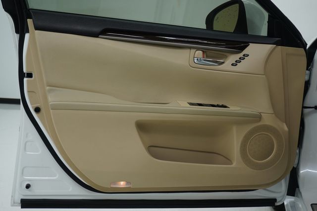 2013 Lexus ES 350 4dr Sedan - 23010341 - 11