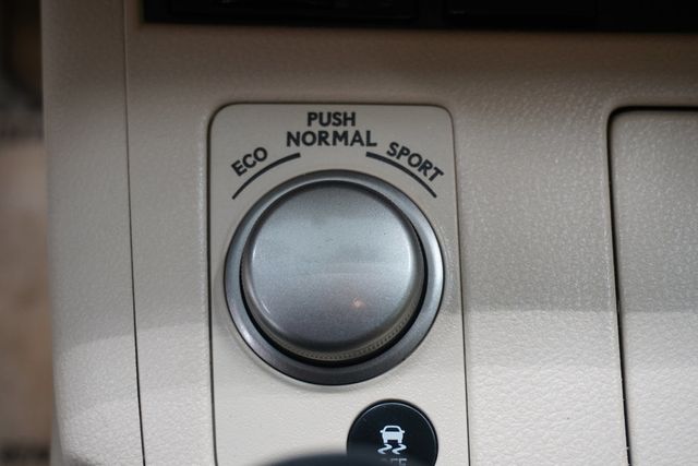 2013 Lexus ES 350 4dr Sedan - 23010341 - 20