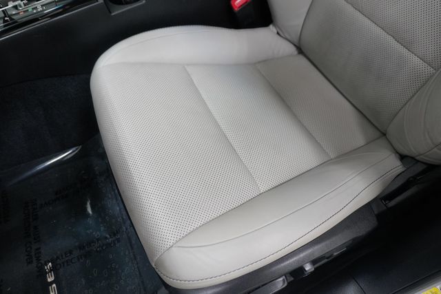 2013 Lexus ES 350 4dr Sedan - 23022036 - 11