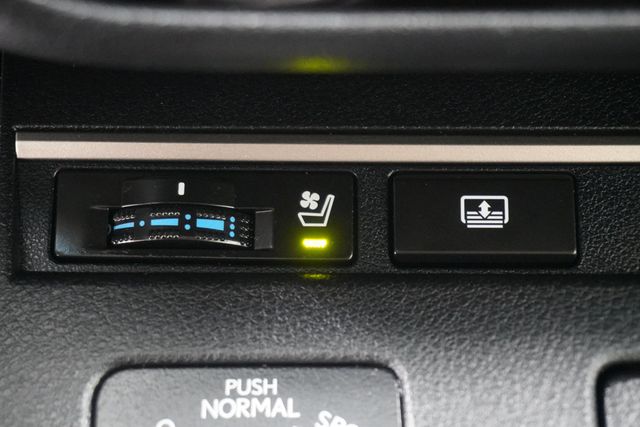 2013 Lexus ES 350 4dr Sedan - 23022036 - 22