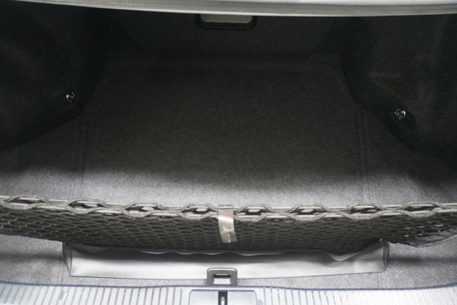 2013 Lexus ES 350 4dr Sedan - 23022036 - 31