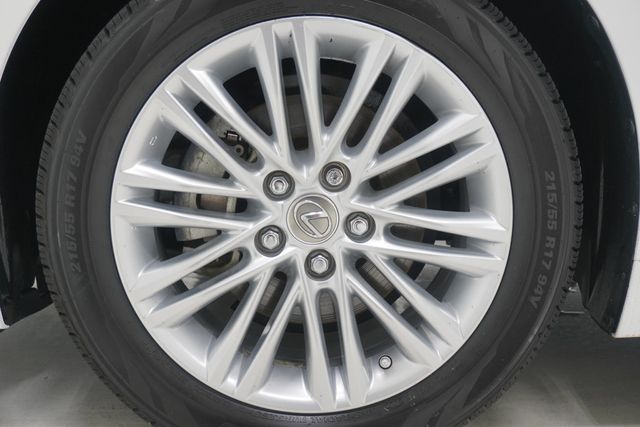 2013 Lexus ES 350 4dr Sedan - 23024408 - 28