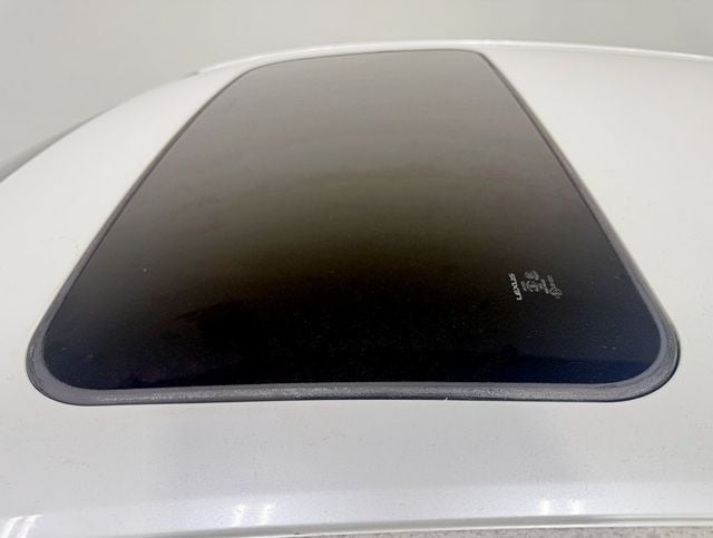 2013 Lexus ES 350 4dr Sedan - 22961455 - 9