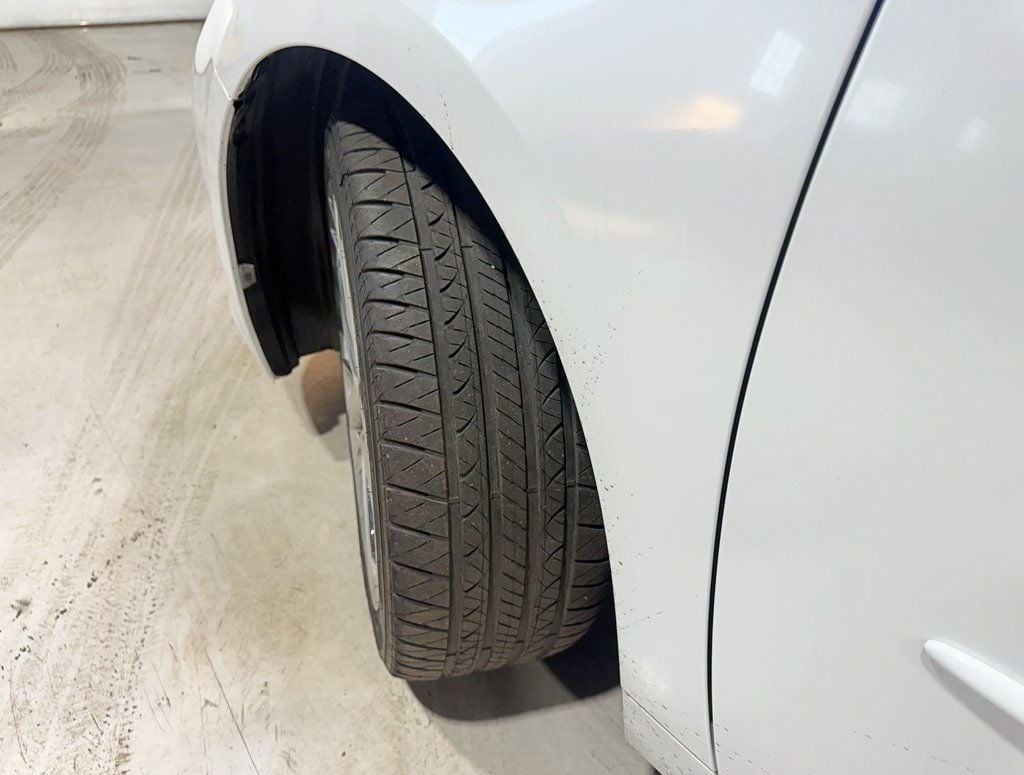 2013 Lexus ES 350 4dr Sedan - 22961455 - 2