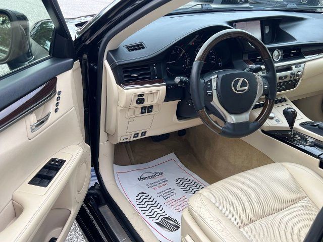 2013 Lexus ES 350 4dr Sedan - 23095653 - 9