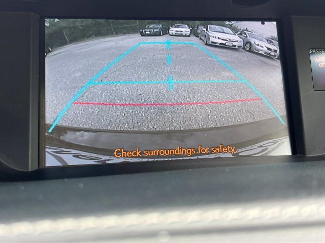 2013 Lexus ES 350 4dr Sedan - 23095653 - 29