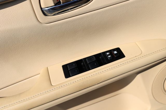 2013 Lexus ES 350 4dr Sedan - 22912119 - 44