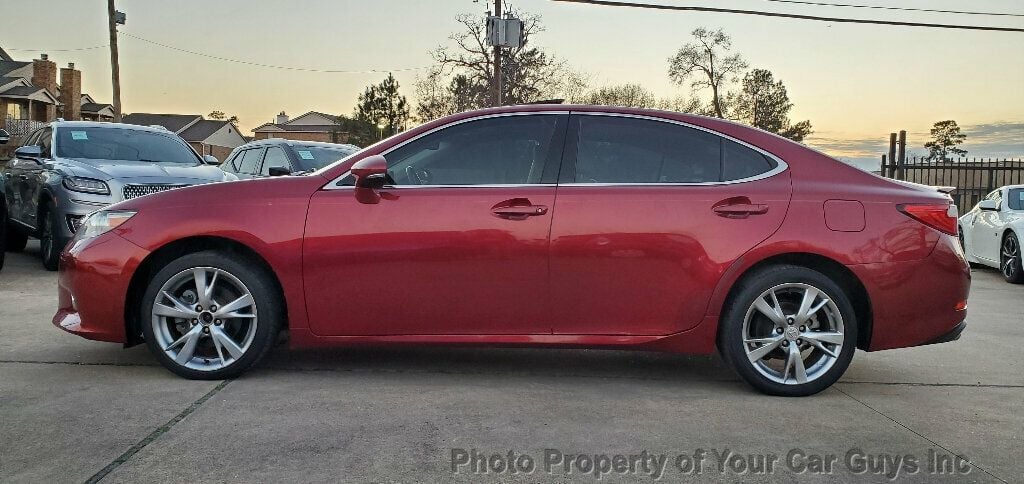 2013 Lexus ES 350 4dr Sedan - 22779254 - 18