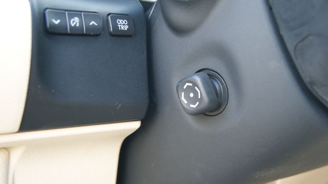 2013 Lexus ES 350 JUST SERVICED, VERY CLEAN INSIDE AND OUT  - 22886708 - 22