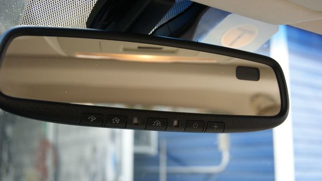 2013 Lexus ES 350 JUST SERVICED, VERY CLEAN INSIDE AND OUT  - 22886708 - 53