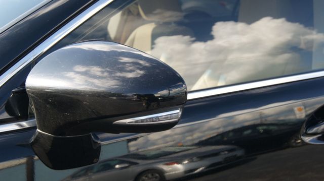 2013 Lexus ES 350 JUST SERVICED, VERY CLEAN INSIDE AND OUT  - 22886708 - 54