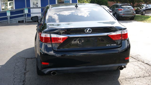 2013 Lexus ES 350 JUST SERVICED, VERY CLEAN INSIDE AND OUT  - 22886708 - 8