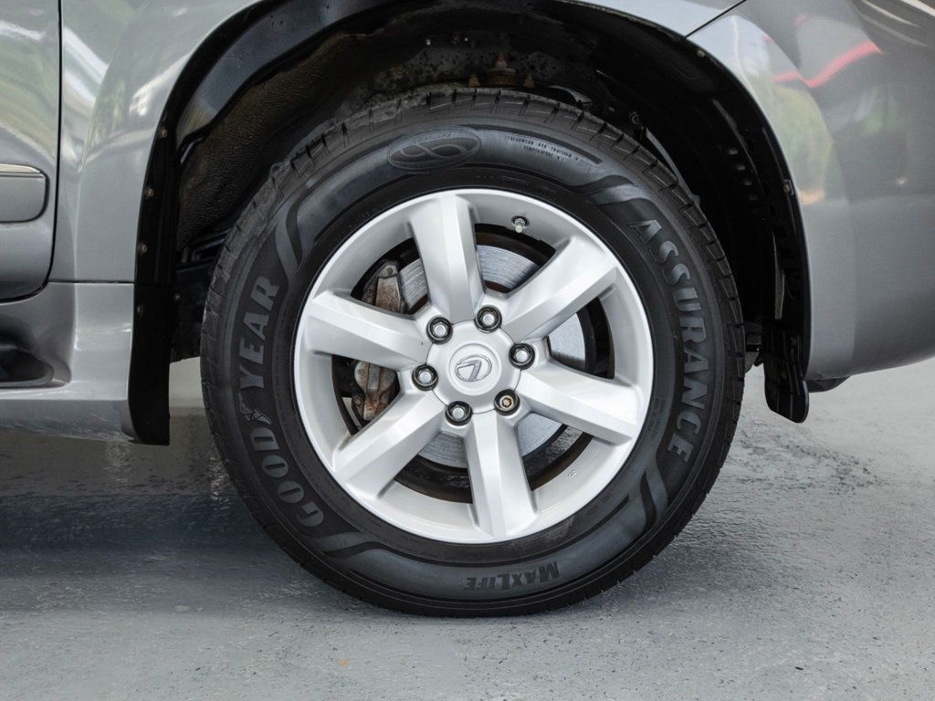 2013 Lexus GX 460 Base photo 10
