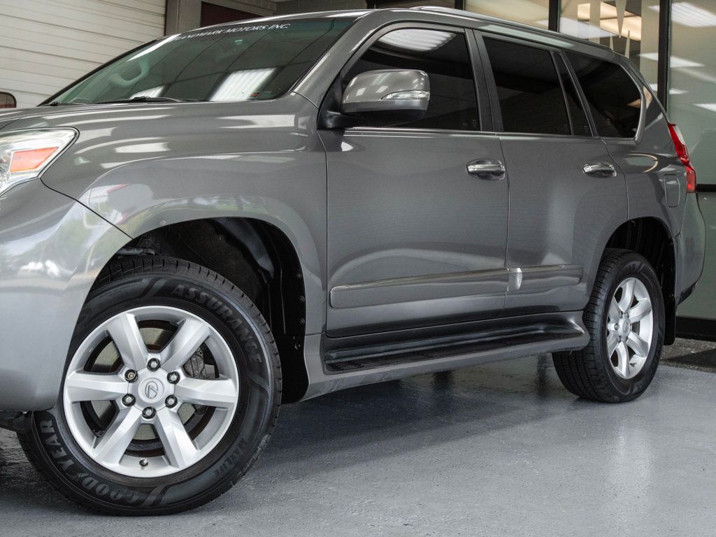 2013 Lexus GX 460 Base photo 12