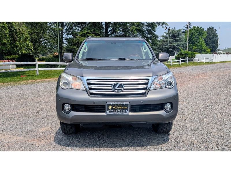 2013 Lexus GX 460 Base photo 2