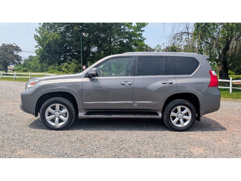 2013 Lexus GX 460 Base photo 4