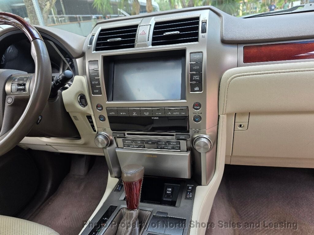 2013 Lexus GX 460 4WD 4dr Premium - 23053592 - 32