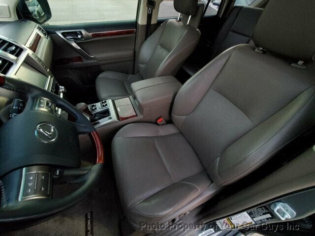 2013 Lexus GX 460 Premium photo 11