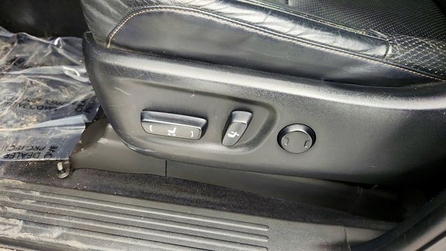 2013 Lexus GX 460 4WD 4dr with Navigation, Comfort+ & Convenience Packages - 22982738 - 9