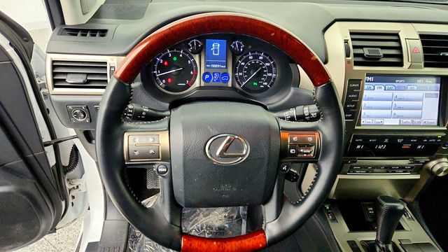 2013 Lexus GX 460 4WD 4dr with Navigation, Comfort+ & Convenience Packages - 22982738 - 12