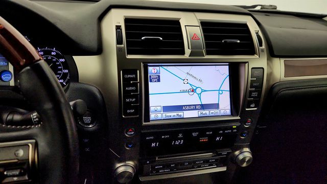 2013 Lexus GX 460 4WD 4dr with Navigation, Comfort+ & Convenience Packages - 22982738 - 16