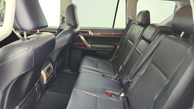 2013 Lexus GX 460 4WD 4dr with Navigation, Comfort+ & Convenience Packages - 22982738 - 20