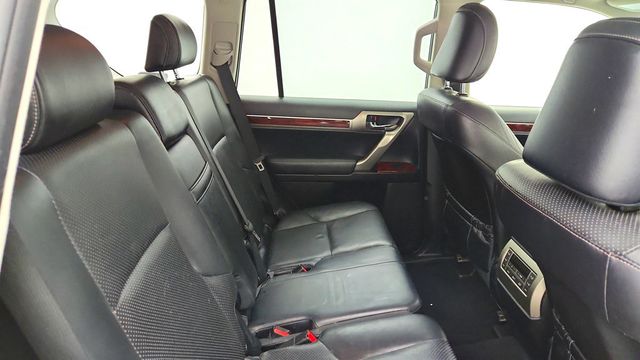 2013 Lexus GX 460 4WD 4dr with Navigation, Comfort+ & Convenience Packages - 22982738 - 23