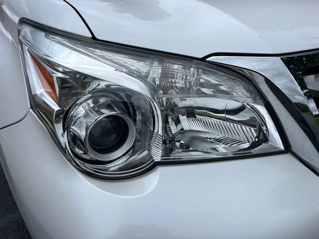 2013 Lexus GX 460 RUST FREE Fully Serviced and Detailed 100 Photos - 23041707 - 15